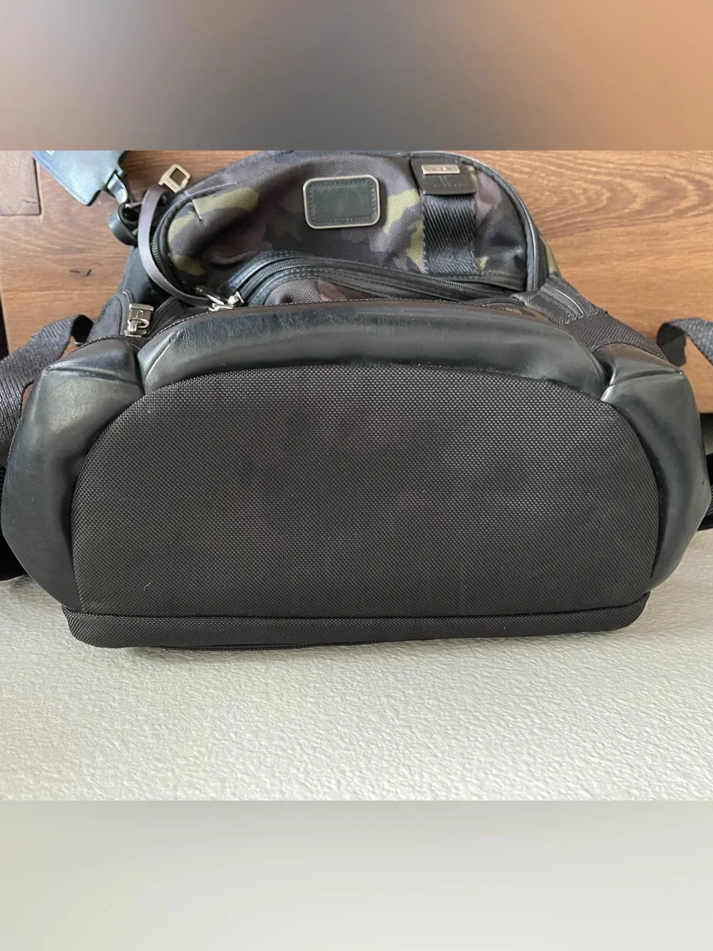 Tumi parrish laptop